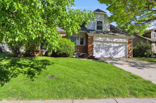 8942 Pine Tree Boulevard, Indianapolis, IN 46256