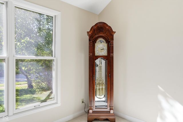 8942 Pine Tree Boulevard, Indianapolis, IN 46256