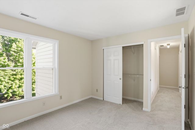 8942 Pine Tree Boulevard, Indianapolis, IN 46256