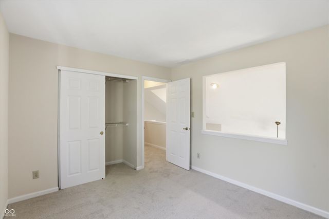 8942 Pine Tree Boulevard, Indianapolis, IN 46256