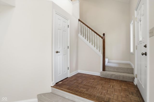 8942 Pine Tree Boulevard, Indianapolis, IN 46256