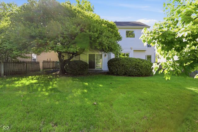 8942 Pine Tree Boulevard, Indianapolis, IN 46256