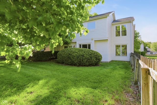 8942 Pine Tree Boulevard, Indianapolis, IN 46256