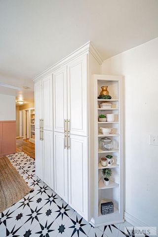 1960 Bittern Drive, Ammon, ID 83406