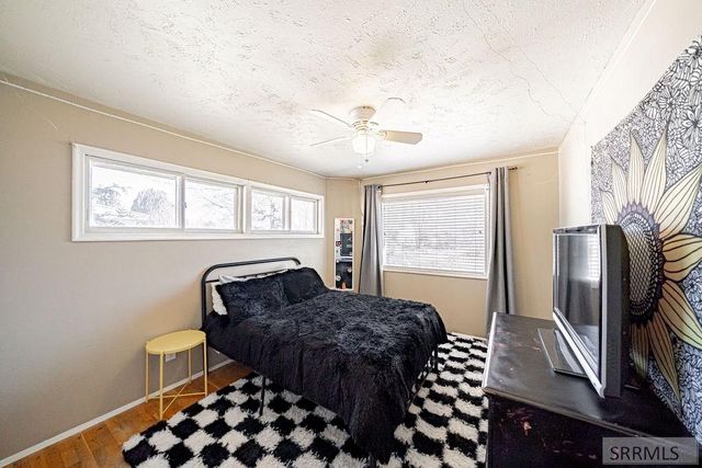 1960 Bittern Drive, Ammon, ID 83406