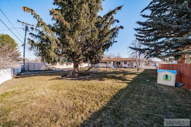 1960 Bittern Drive, Ammon, ID 83406