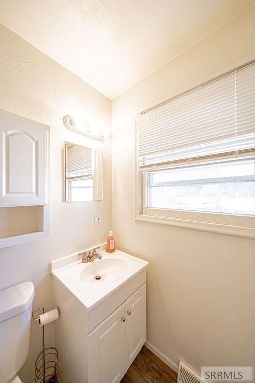Image 30 of property listing at 1960 Bittern Drive, Ammon, ID 83406