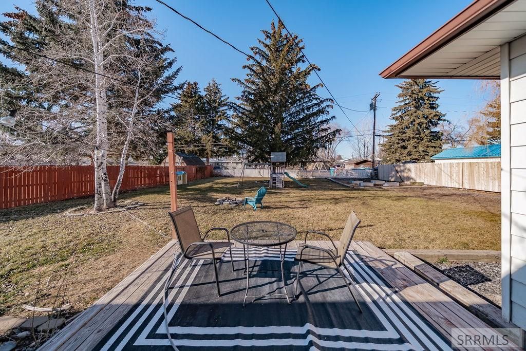 Image 51 of property listing at 1960 Bittern Drive, Ammon, ID 83406