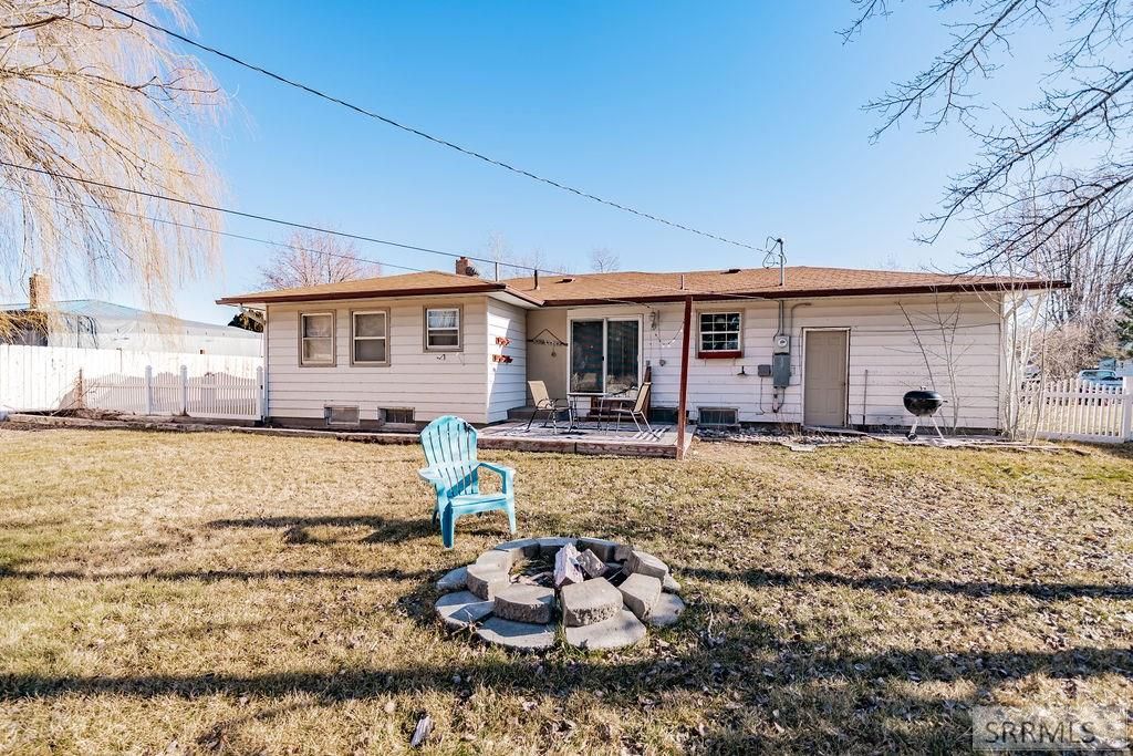 Image 56 of property listing at 1960 Bittern Drive, Ammon, ID 83406