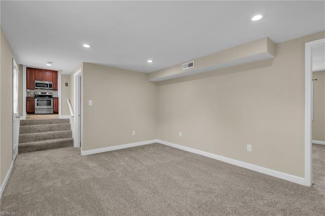 819 Headrow TER, Hampton, VA 23666