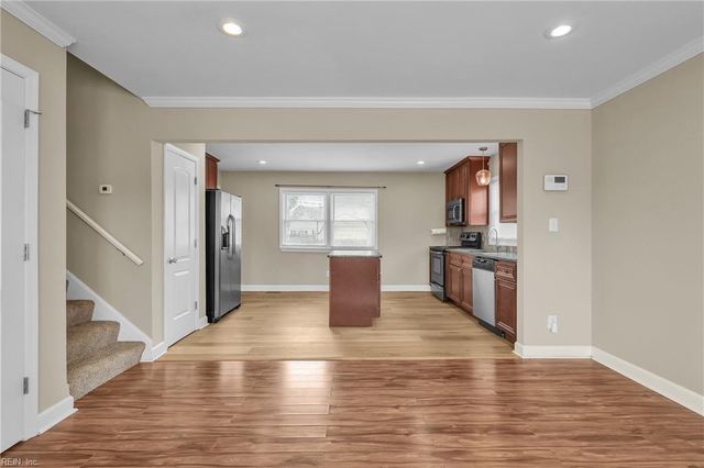 819 Headrow TER, Hampton, VA 23666