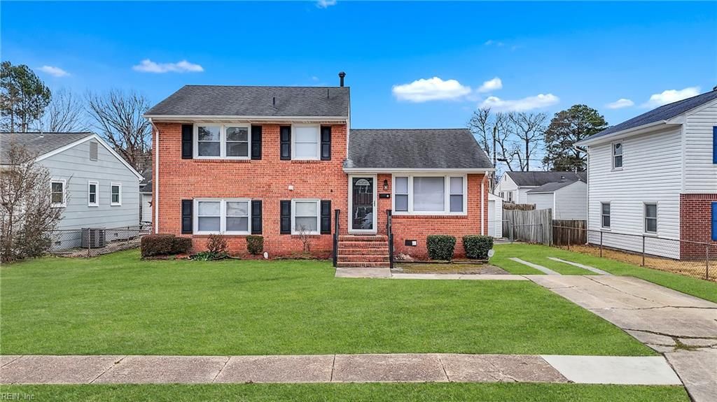 819 Headrow TER, Hampton, VA 23666