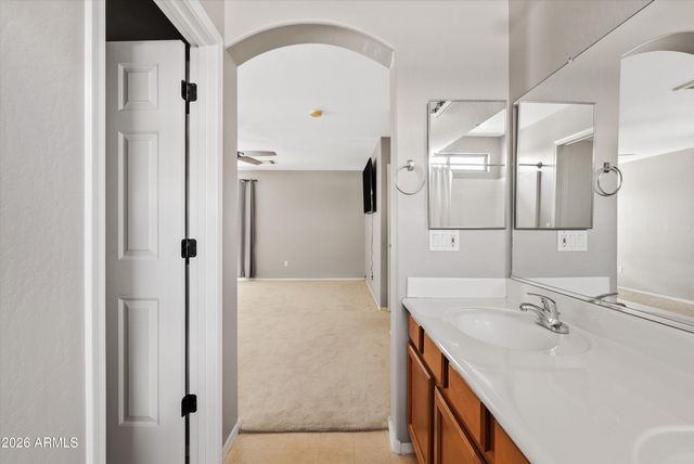 1231 S AMBER Street, Chandler, AZ 85286