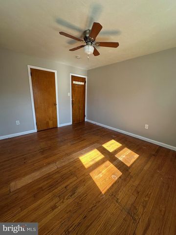268 WEBER AVE, Trenton, NJ 08638