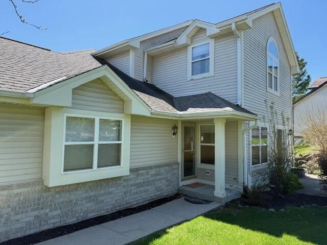 14130 Twilight WAY, New Berlin, WI 53151
