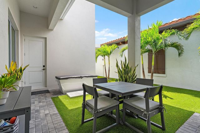 1189 Faulkner Terrace, Palm Beach Gardens, FL 33418