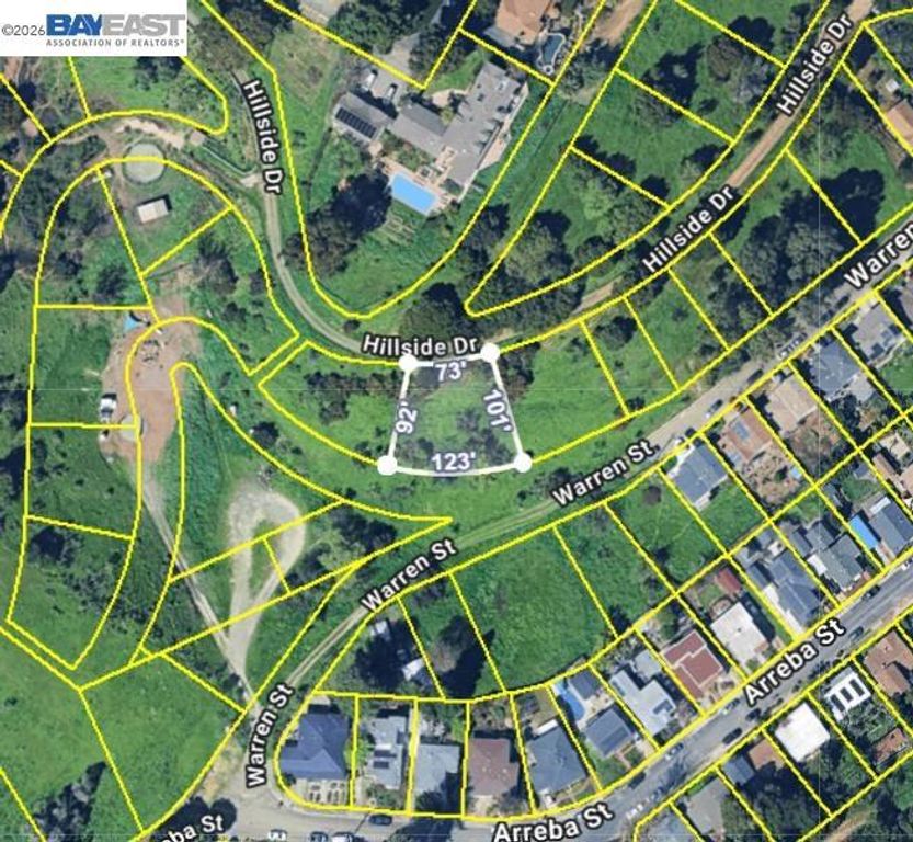 Image 2 of property listing at Warren St, Martinez, CA 94553