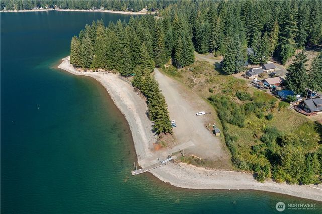 20 N Buckhorn Court, Hoodsport, WA 98548