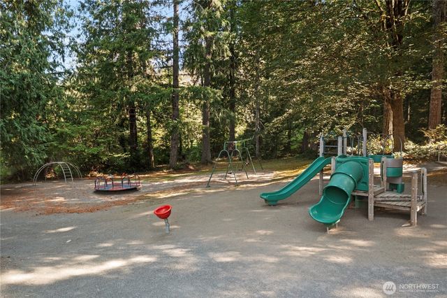 20 N Buckhorn Court, Hoodsport, WA 98548