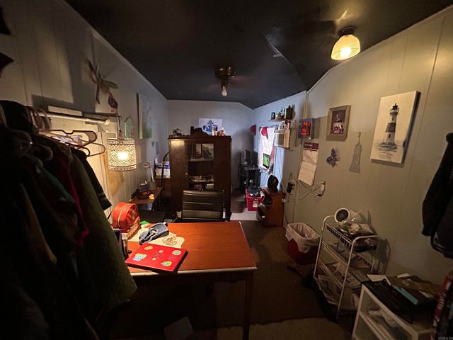 220 E Cross St, De Witt, AR 72042