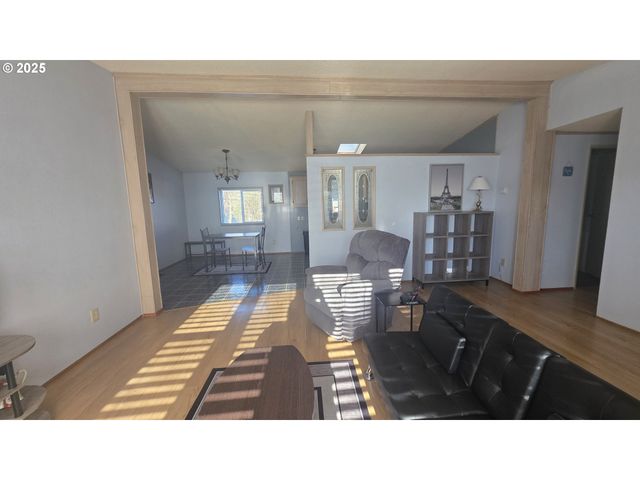 1500 S COLUMBUS Ave 38, Goldendale, WA 98620