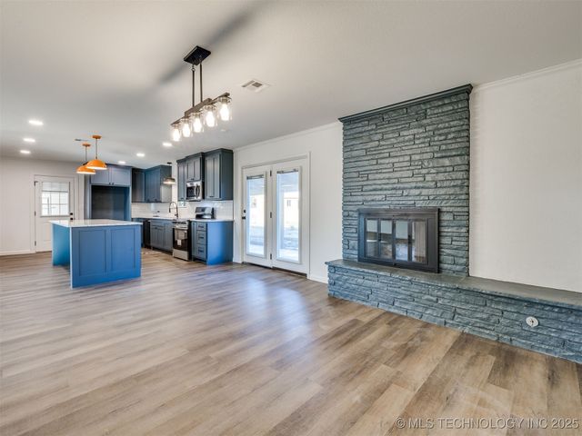 1331 S 101st Avenue, Tulsa, OK 74137