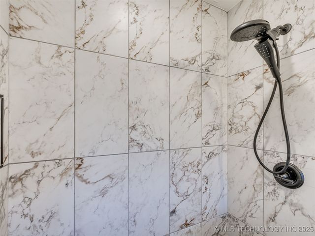 1331 S 101st Avenue, Tulsa, OK 74137