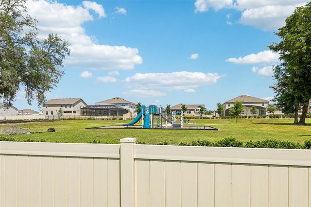 6100 SIERRA CROWN STREET, Mount Dora, FL 32757