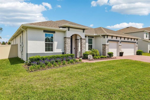 6100 SIERRA CROWN STREET, Mount Dora, FL 32757