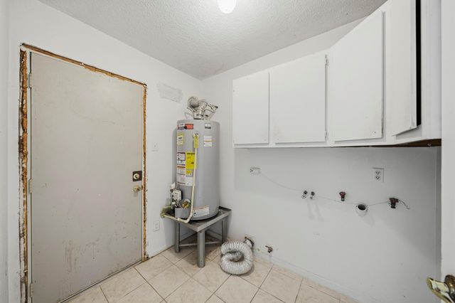 12211 Level Run Street, Meadows Place, TX 77477