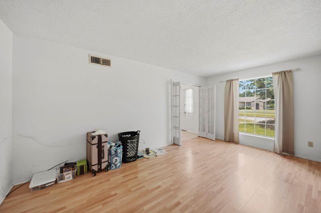 12211 Level Run Street, Meadows Place, TX 77477