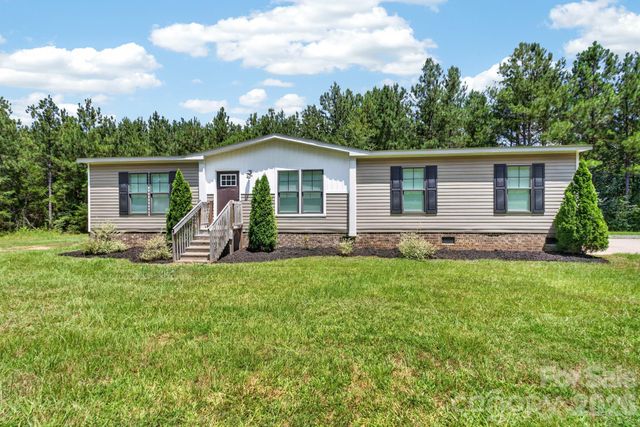 609 Edwards Road, Fort Lawn, SC 29714