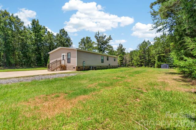 609 Edwards Road, Fort Lawn, SC 29714