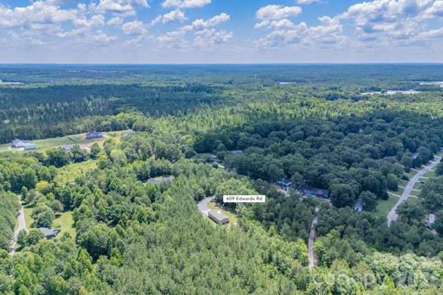 609 Edwards Road, Fort Lawn, SC 29714
