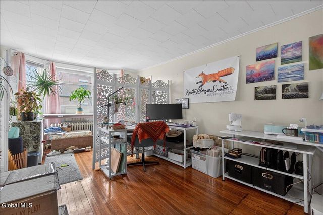 1266 5th Avenue, Troy, NY 12180