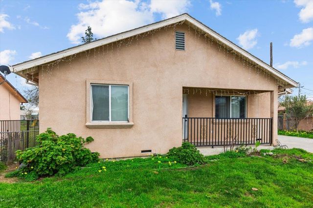2032 E 9th St, Stockton, CA 95206
