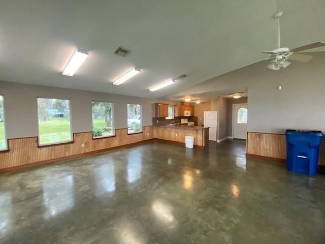 218 Cattle Drive Trail, Angleton, TX 77515