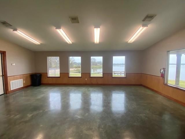 218 Cattle Drive Trail, Angleton, TX 77515