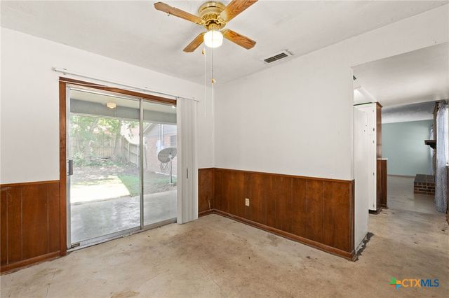 405 Carothers Street, Copperas Cove, TX 76522