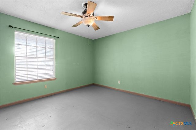 405 Carothers Street, Copperas Cove, TX 76522