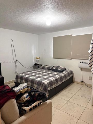 8910 NW 33rd Ct Rd, Miami, FL 33147