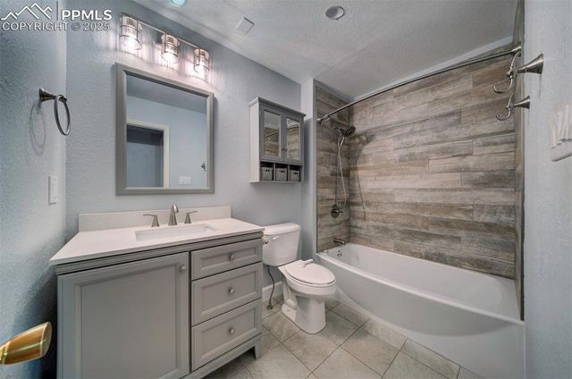 56 Sierra Drive, La Junta, CO 81050