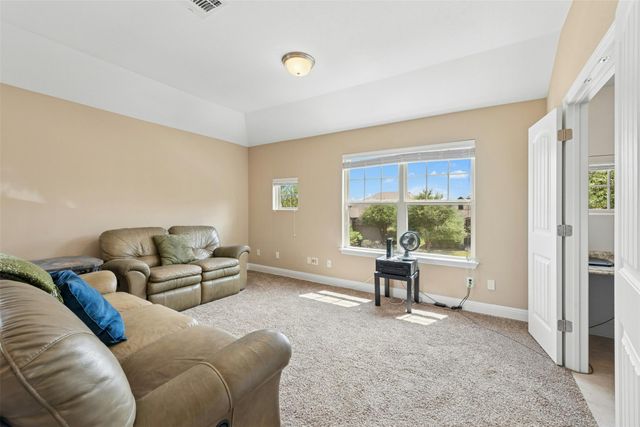 17905 Crimson Apple WAY, Pflugerville, TX 78660