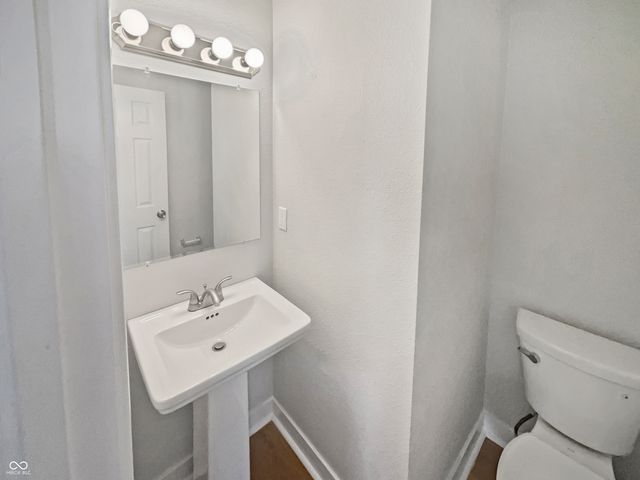 4905 Flame Way, Indianapolis, IN 46254