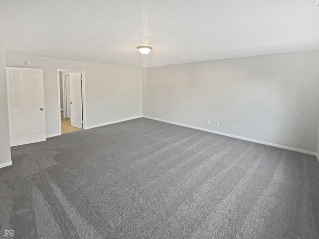 4905 Flame Way, Indianapolis, IN 46254