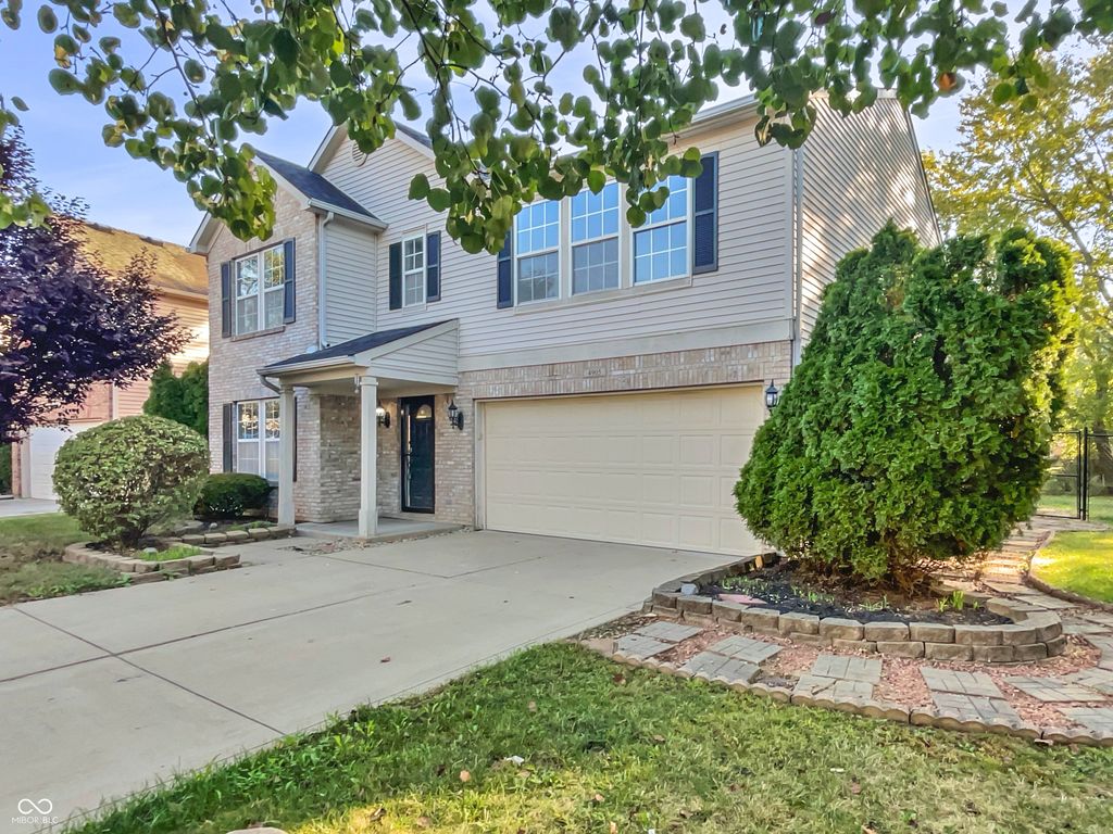 4905 Flame Way, Indianapolis, IN 46254