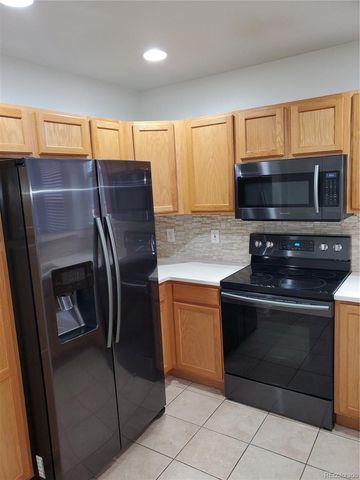 1747 N Pearl Street 201, Denver, CO 80203