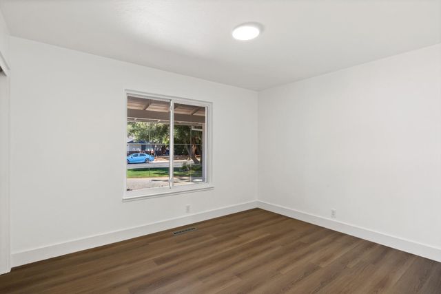 19488 Brockton Lane, Saratoga, CA 95070