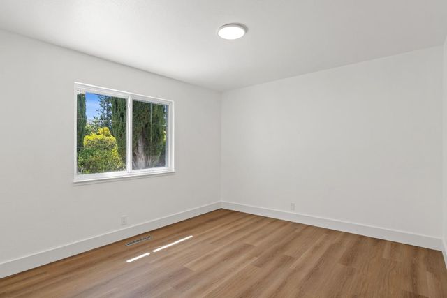 19488 Brockton Lane, Saratoga, CA 95070