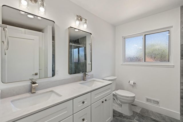 19488 Brockton Lane, Saratoga, CA 95070